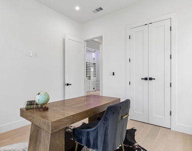 1626 Canada Drive - Photo Thumbnail 27