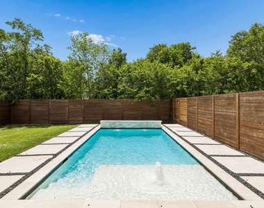 1626 Canada Drive - Photo Thumbnail 30