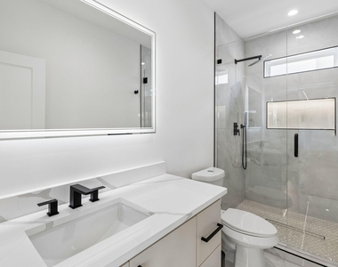 1626 Canada Drive - Photo Thumbnail 20