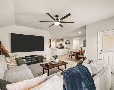 3132 Newfield Court - Photo Thumbnail 8
