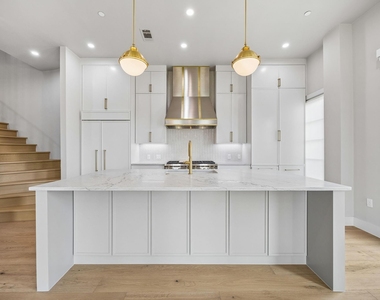49 Arta Drive - Photo Thumbnail 2