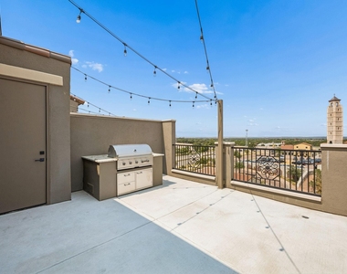 49 Arta Drive - Photo Thumbnail 11