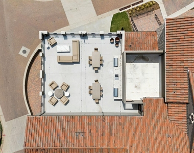 49 Arta Drive - Photo Thumbnail 8