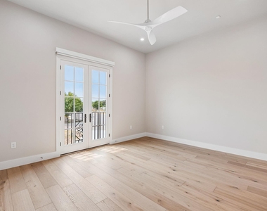 49 Arta Drive - Photo Thumbnail 5