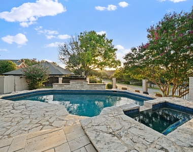 100 Krohn Court - Photo Thumbnail 10