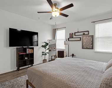 3113 Kaufman Court - Photo Thumbnail 14