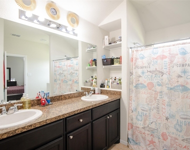10125 Clemmons Road - Photo Thumbnail 10