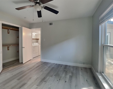 2803 Ursa Circle - Photo Thumbnail 1