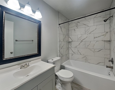 2803 Ursa Circle - Photo Thumbnail 14