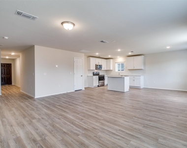 337 Glenwick Lane - Photo Thumbnail 3