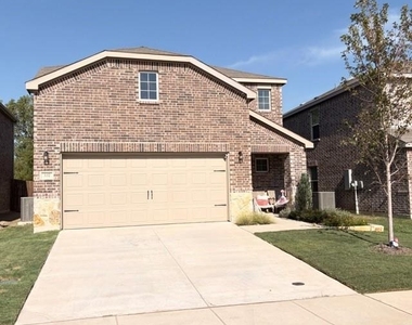 337 Glenwick Lane - Photo Thumbnail 1