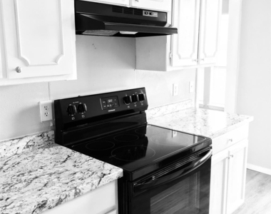514 Mcqueary Street - Photo Thumbnail 7