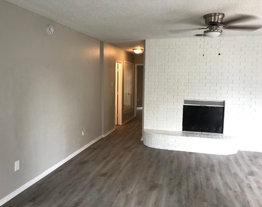 514 Mcqueary Street - Photo Thumbnail 2