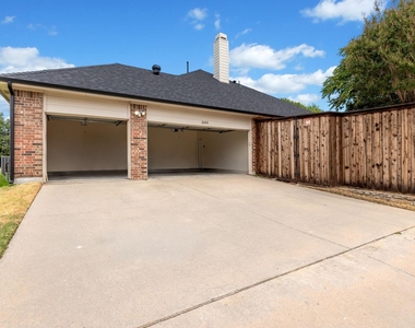 2600 Oakland Hills Drive - Photo Thumbnail 19