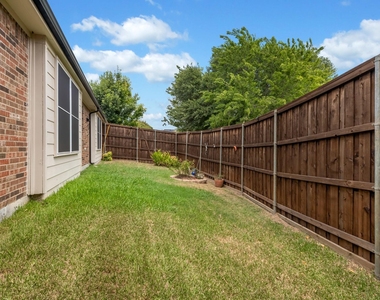 2600 Oakland Hills Drive - Photo Thumbnail 18