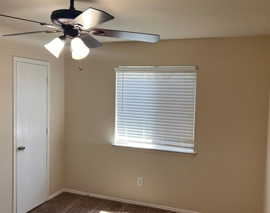 1017 Alexandria Drive - Photo Thumbnail 17