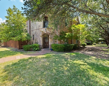 5534 Winton Street - Photo Thumbnail 3