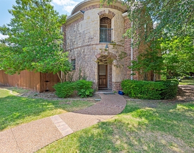 5534 Winton Street - Photo Thumbnail 4