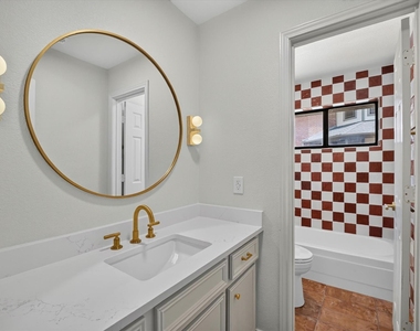 3505 Larkin Lane - Photo Thumbnail 11