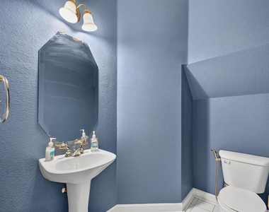5101 Timberland Parkway - Photo Thumbnail 23