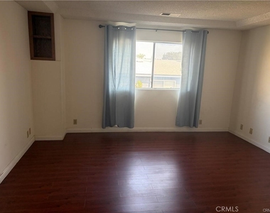 116 E Commonwealth - Photo Thumbnail 3