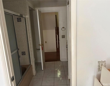 116 E Commonwealth - Photo Thumbnail 4