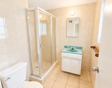 9635 Broadway - Photo Thumbnail 24