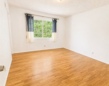 9635 Broadway - Photo Thumbnail 22