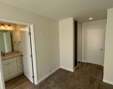 7126 Marmota Street - Photo Thumbnail 14