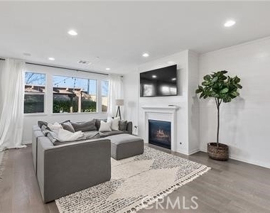 31650 Sweetwater Circle - Photo Thumbnail 8