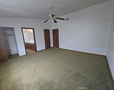 7057 W Avenue H - Photo Thumbnail 29