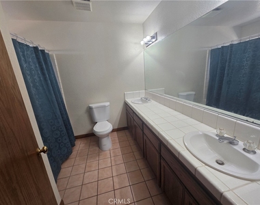 7057 W Avenue H - Photo Thumbnail 30