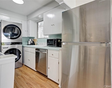 4268 Troost Avenue - Photo Thumbnail 7