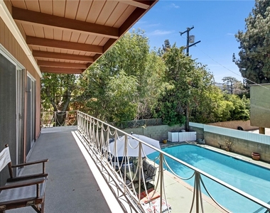 4268 Troost Avenue - Photo Thumbnail 29