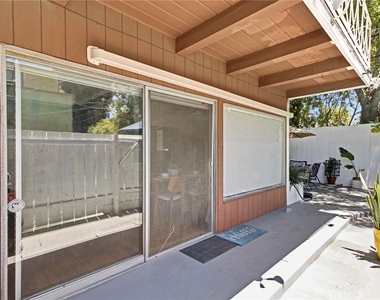 4268 Troost Avenue - Photo Thumbnail 15
