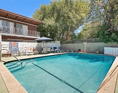 4268 Troost Avenue - Photo Thumbnail 34