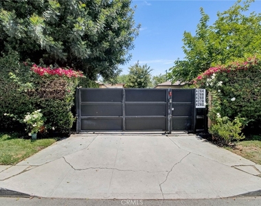 4268 Troost Avenue - Photo Thumbnail 35