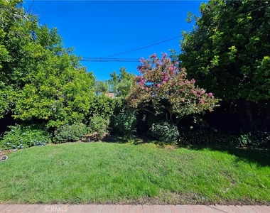 5624 Graves Avenue - Photo Thumbnail 13