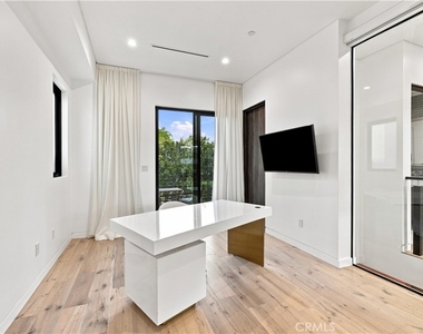 425 N Alfred - Photo Thumbnail 29