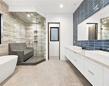 425 N Alfred - Photo Thumbnail 17
