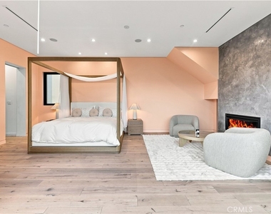 425 N Alfred - Photo Thumbnail 14