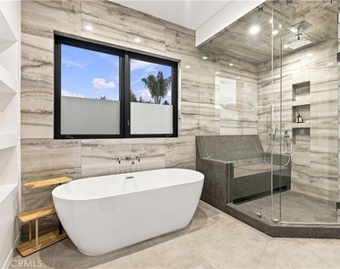 425 N Alfred - Photo Thumbnail 19