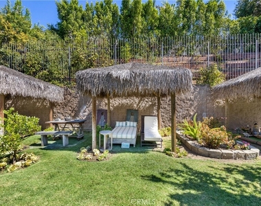 3092 Laurel Canyon Boulevard - Photo Thumbnail 25