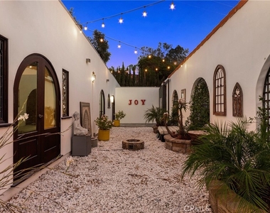 3092 Laurel Canyon Boulevard - Photo Thumbnail 22