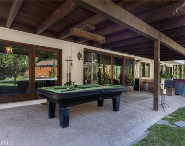 3092 Laurel Canyon Boulevard - Photo Thumbnail 27