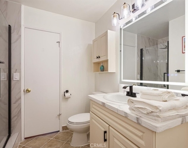 7300 Ponce Avenue - Photo Thumbnail 9