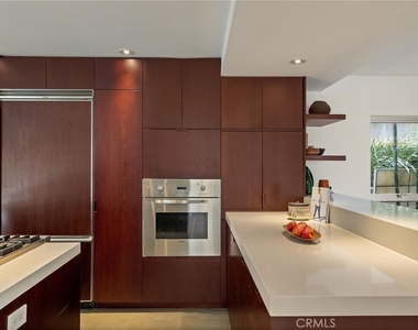 27 Driftwood Street - Photo Thumbnail 15