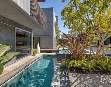 27 Driftwood Street - Photo Thumbnail 30