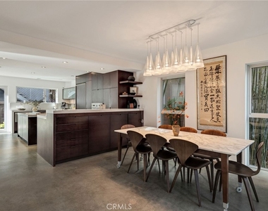 27 Driftwood Street - Photo Thumbnail 7