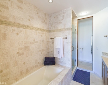 1110 Esplanade - Photo Thumbnail 26
